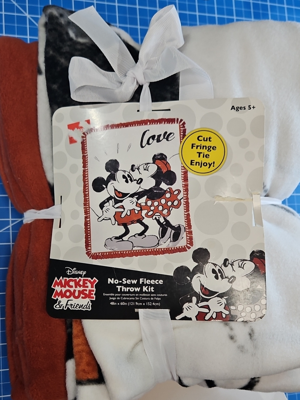 Disney Mickey Mouse Fleece Throw Kit - Red, Black, White